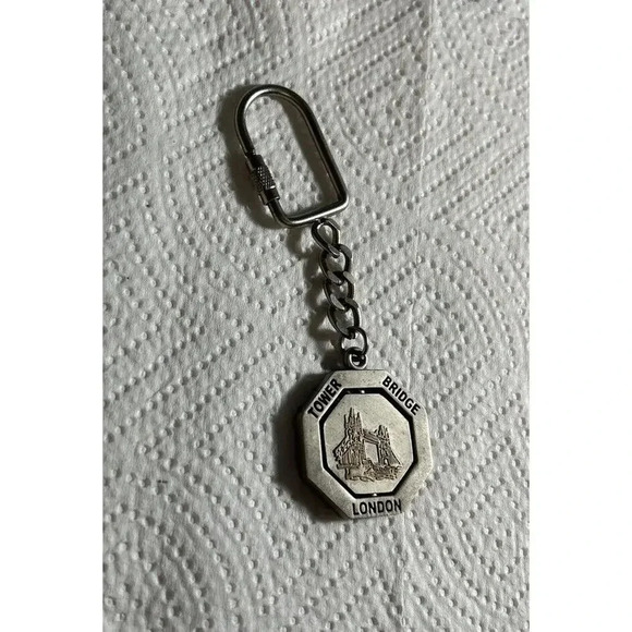 London Spinner Keychain England Souvenir City Sights Spinning Center Keyring - Picture 7 of 12